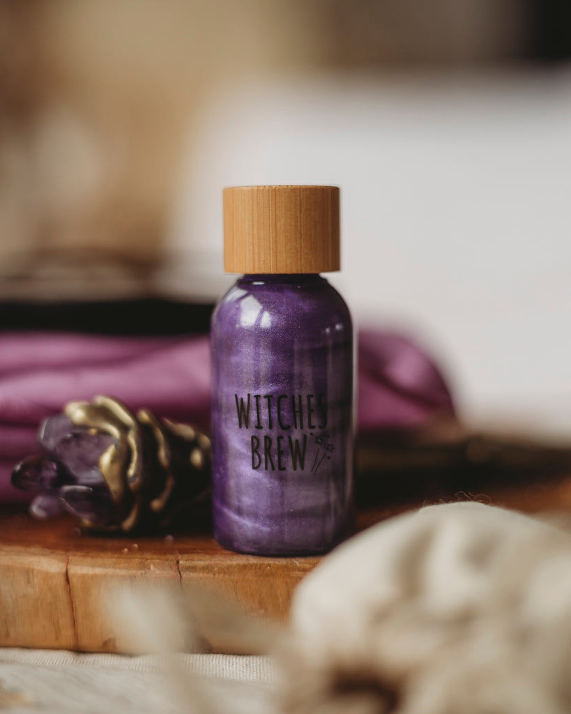 Witches Brew liquid from Hocus Pocus potion kit