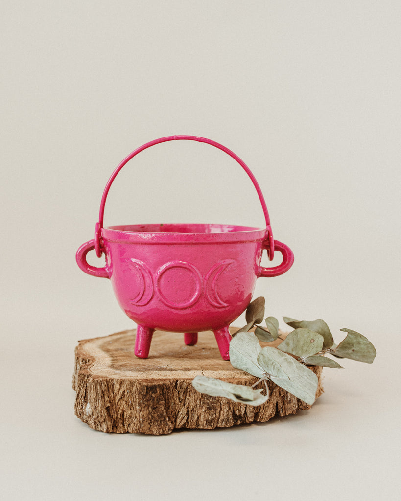 Pink Cauldron for potion making 